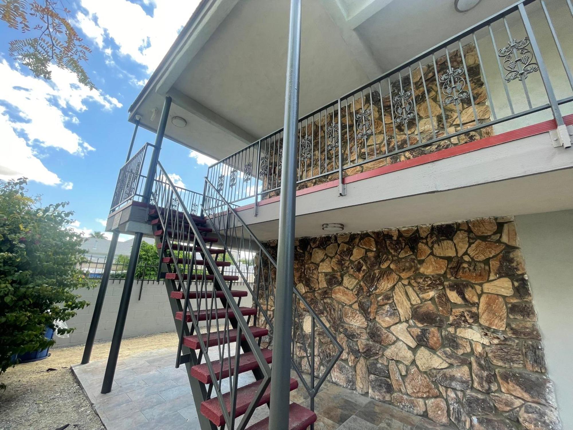 Simplestay Suites - Downtown San Bernardino Exterior foto
